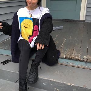 Meet your Posher, Mady